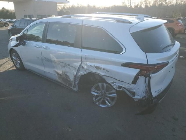 2025 Toyota Sienna Limited