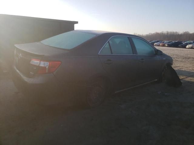 2014 Toyota Camry Hybrid