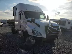 Salvage trucks for sale at Memphis, TN auction: 2022 Freightliner Cascadia 126