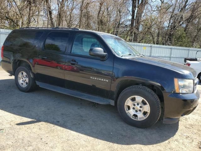 2014 Chevrolet Suburban C1500 LT