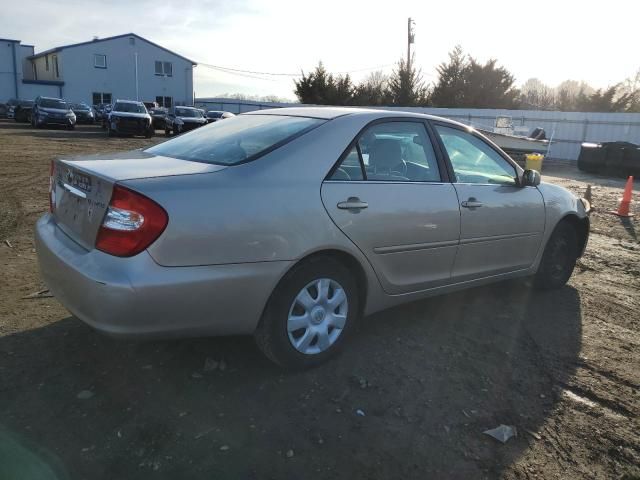 2004 Toyota Camry LE