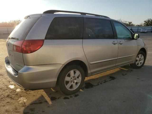 2006 Toyota Sienna CE