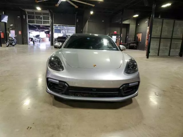 2019 Porsche Panamera GTS