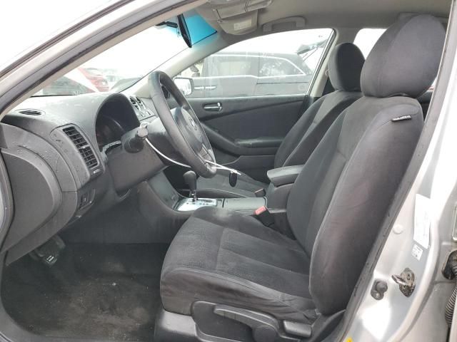 2010 Nissan Altima Base