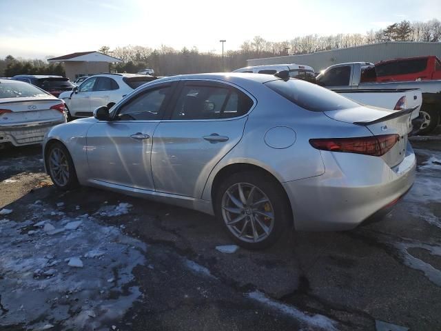 2017 Alfa Romeo Giulia Q4