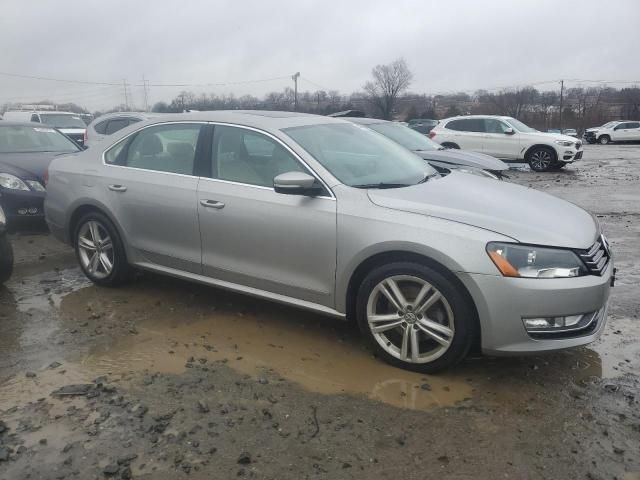 2013 Volkswagen Passat SEL