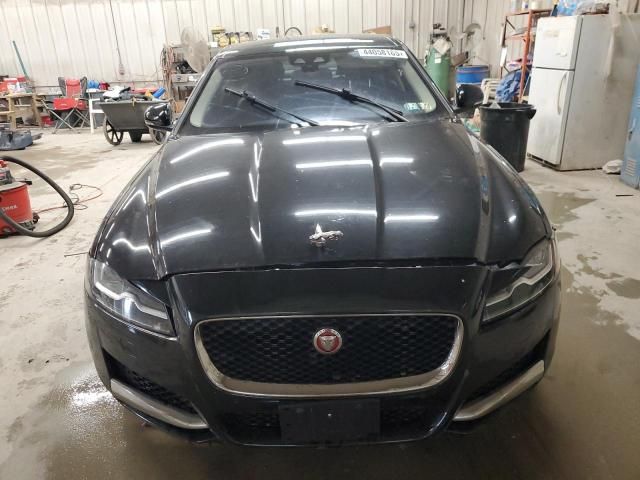 2016 Jaguar XF Prestige