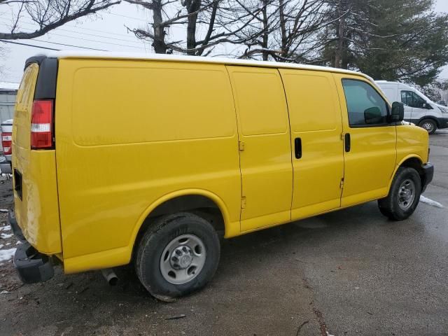 2020 Chevrolet Express G2500