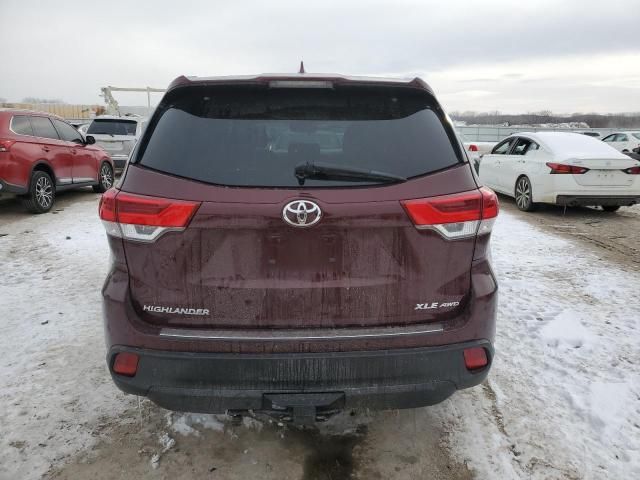 2019 Toyota Highlander SE