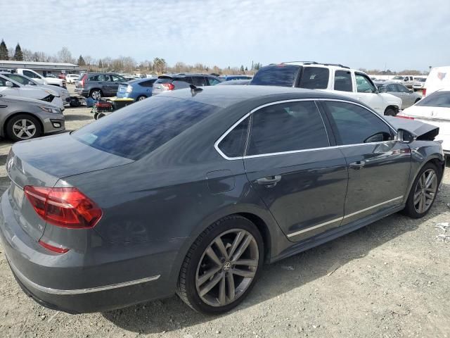 2017 Volkswagen Passat R-Line