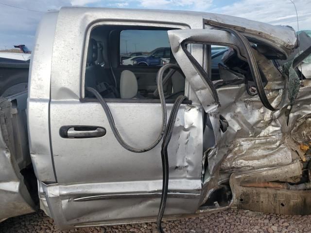 2005 Dodge Dakota Quad SLT