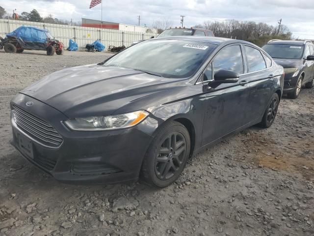 2014 Ford Fusion SE