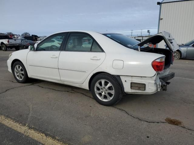 2005 Toyota Camry LE