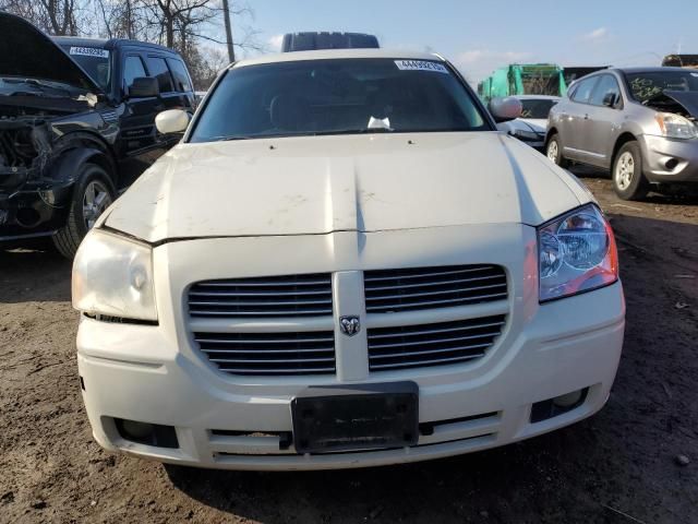 2005 Dodge Magnum R/T