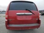 2010 Chrysler Town & Country Touring