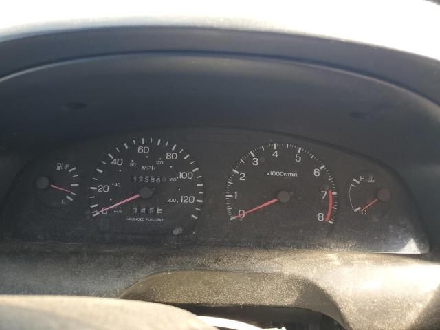 1999 Nissan Sentra Base