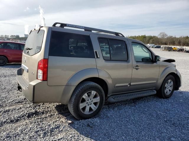 2006 Nissan Pathfinder LE