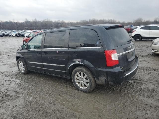 2013 Chrysler Town & Country Touring