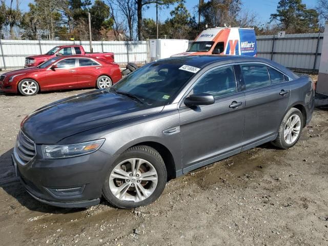 2015 Ford Taurus SEL