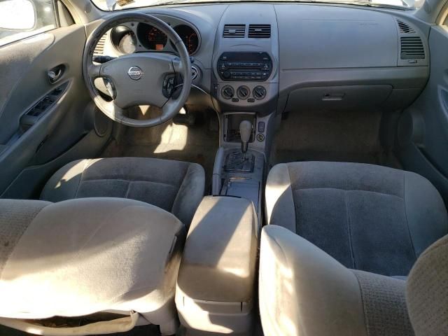 2002 Nissan Altima Base