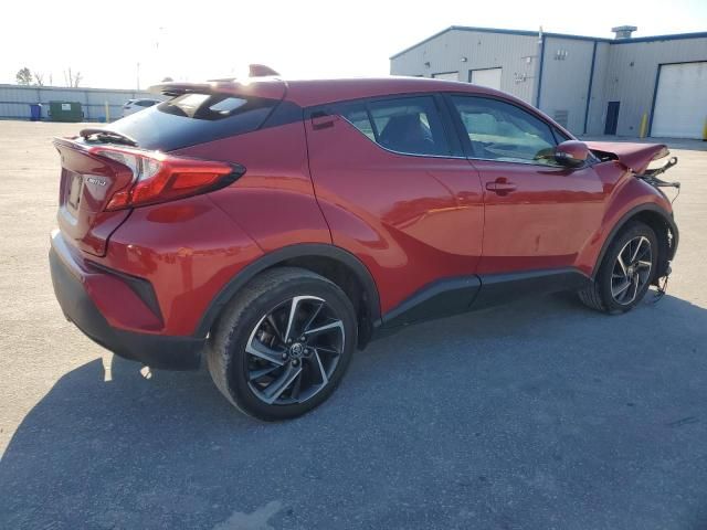 2022 Toyota C-HR XLE