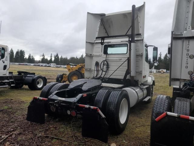 2007 Volvo VN VNL