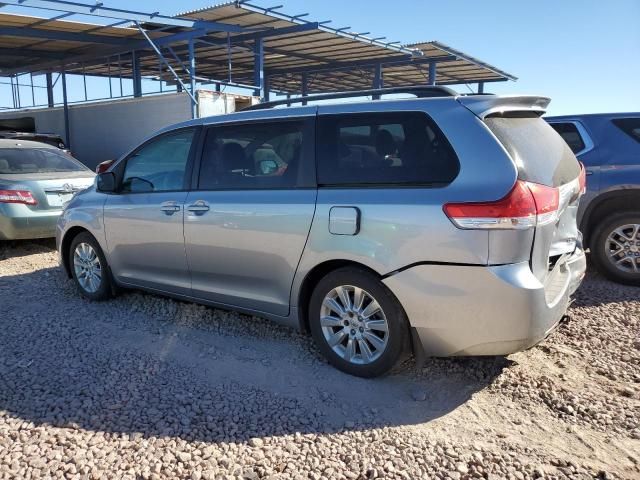 2011 Toyota Sienna LE