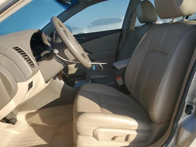 2010 Nissan Altima Base