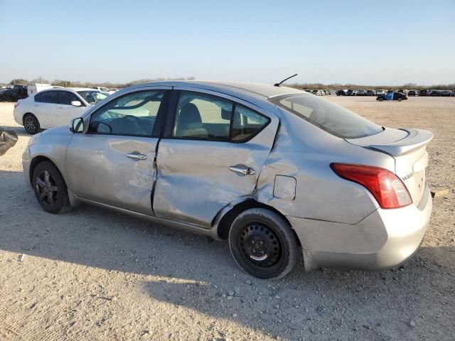 2014 Nissan Versa S