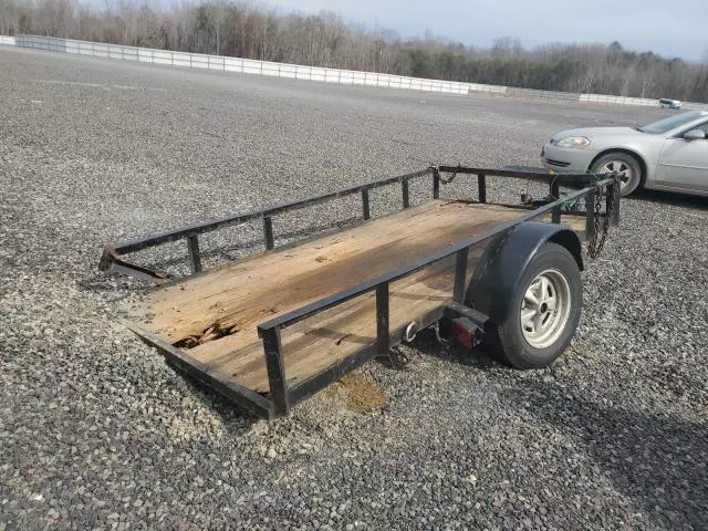 1995 Utility 2000 Utility Trailer