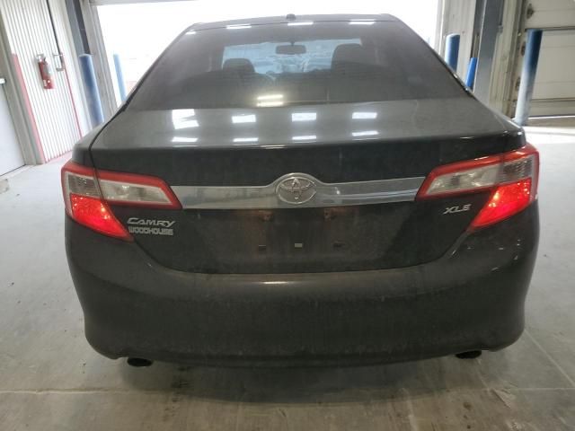 2014 Toyota Camry SE