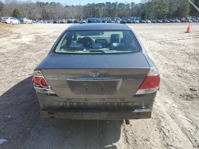 2005 Toyota Camry LE