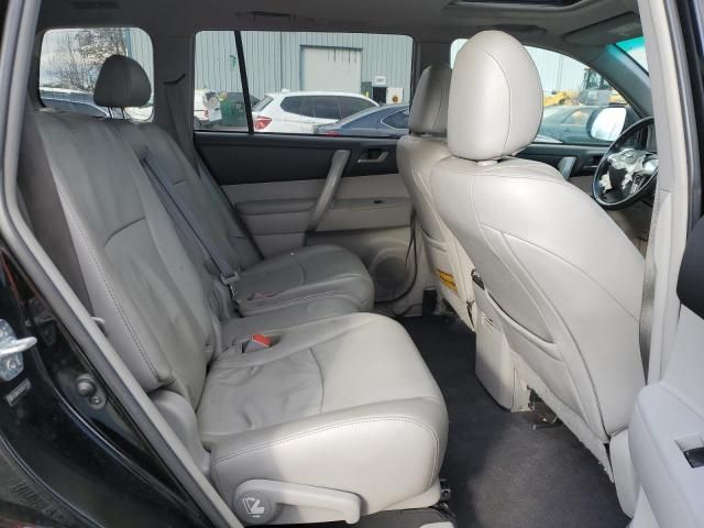 2013 Toyota Highlander Base