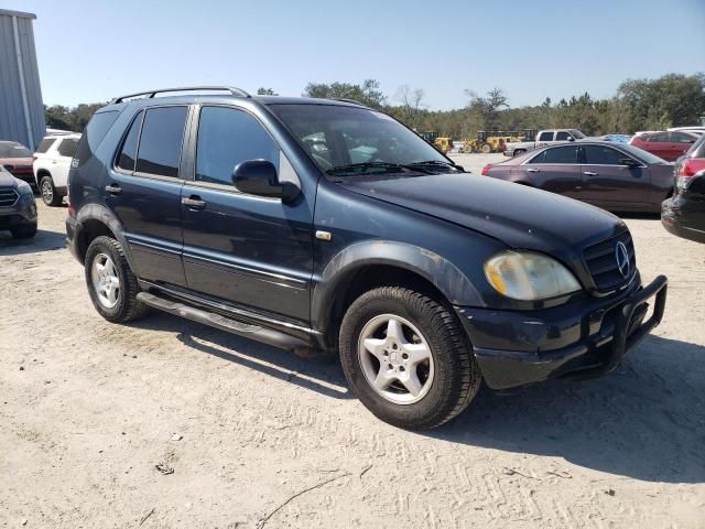 2000 Mercedes-Benz ML 320