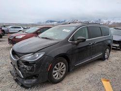 Salvage cars for sale at auction: 2017 Chrysler Pacifica Touring L