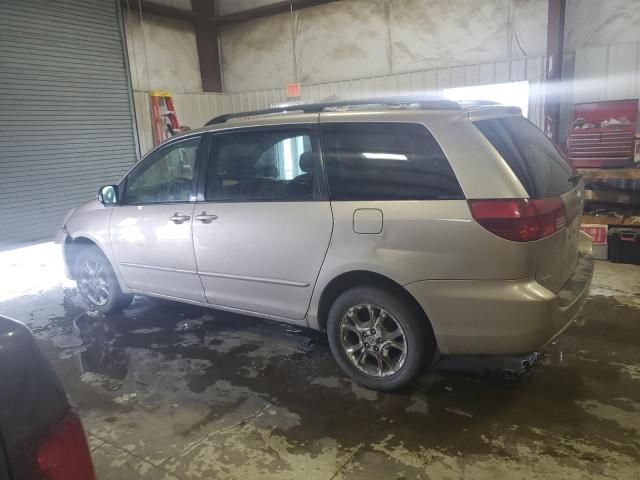 2005 Toyota Sienna LE