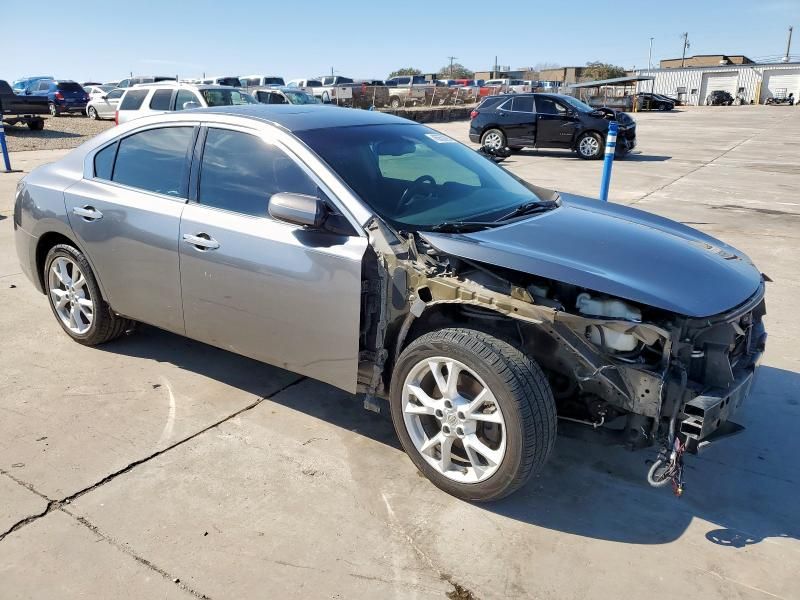 2014 Nissan Maxima S