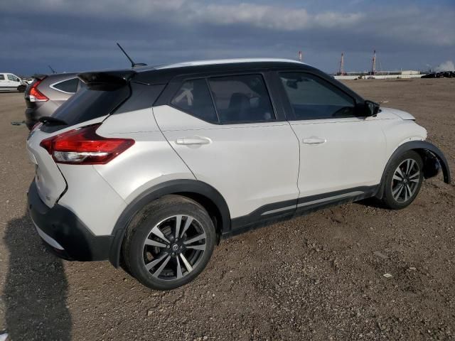 2020 Nissan Kicks SR