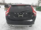 2017 Volvo V60 Cross Country Premier