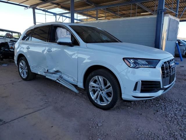 2023 Audi Q7 Premium Plus