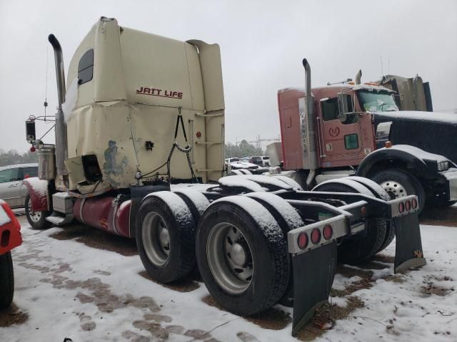 1998 Freightliner Conventional FLD120