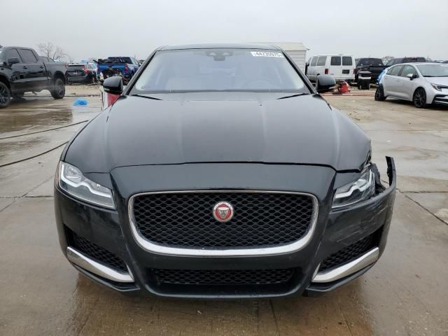 2017 Jaguar XF Premium