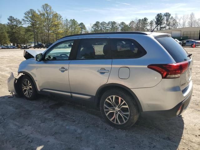 2016 Mitsubishi Outlander SE