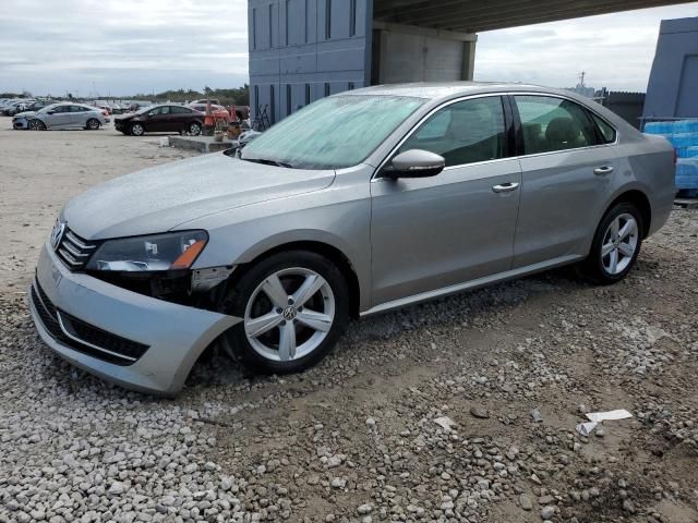 2012 Volkswagen Passat SE