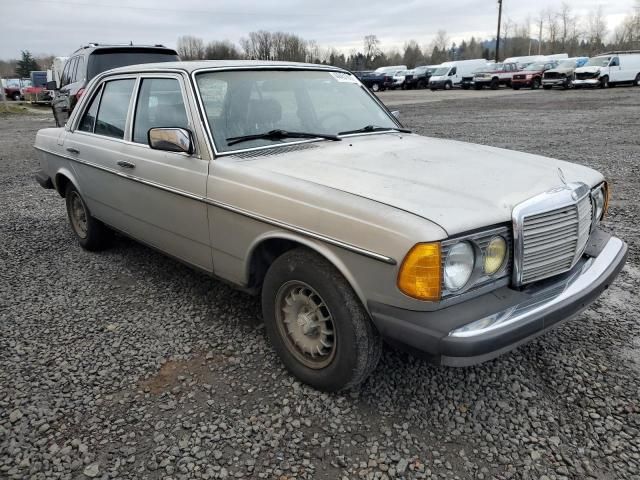 1981 Mercedes-Benz 240 D