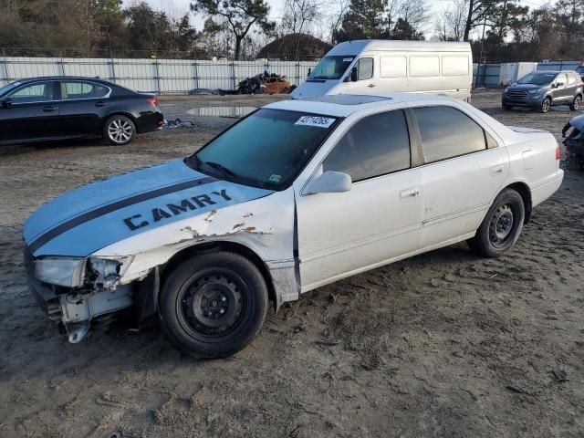 2000 Toyota Camry LE