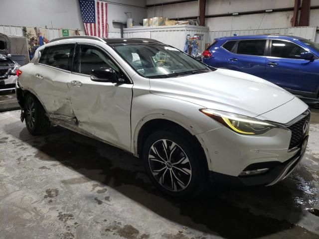 2017 Infiniti QX30 Base