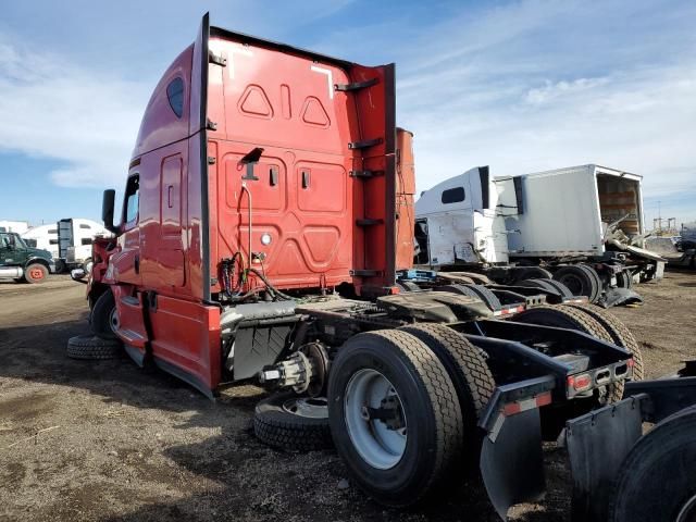 2023 Freightliner Cascadia 126