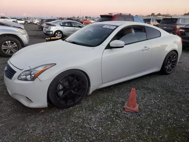 2010 Infiniti G37 Base