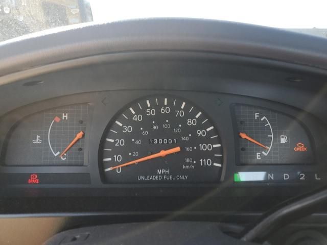 2000 Toyota Tacoma